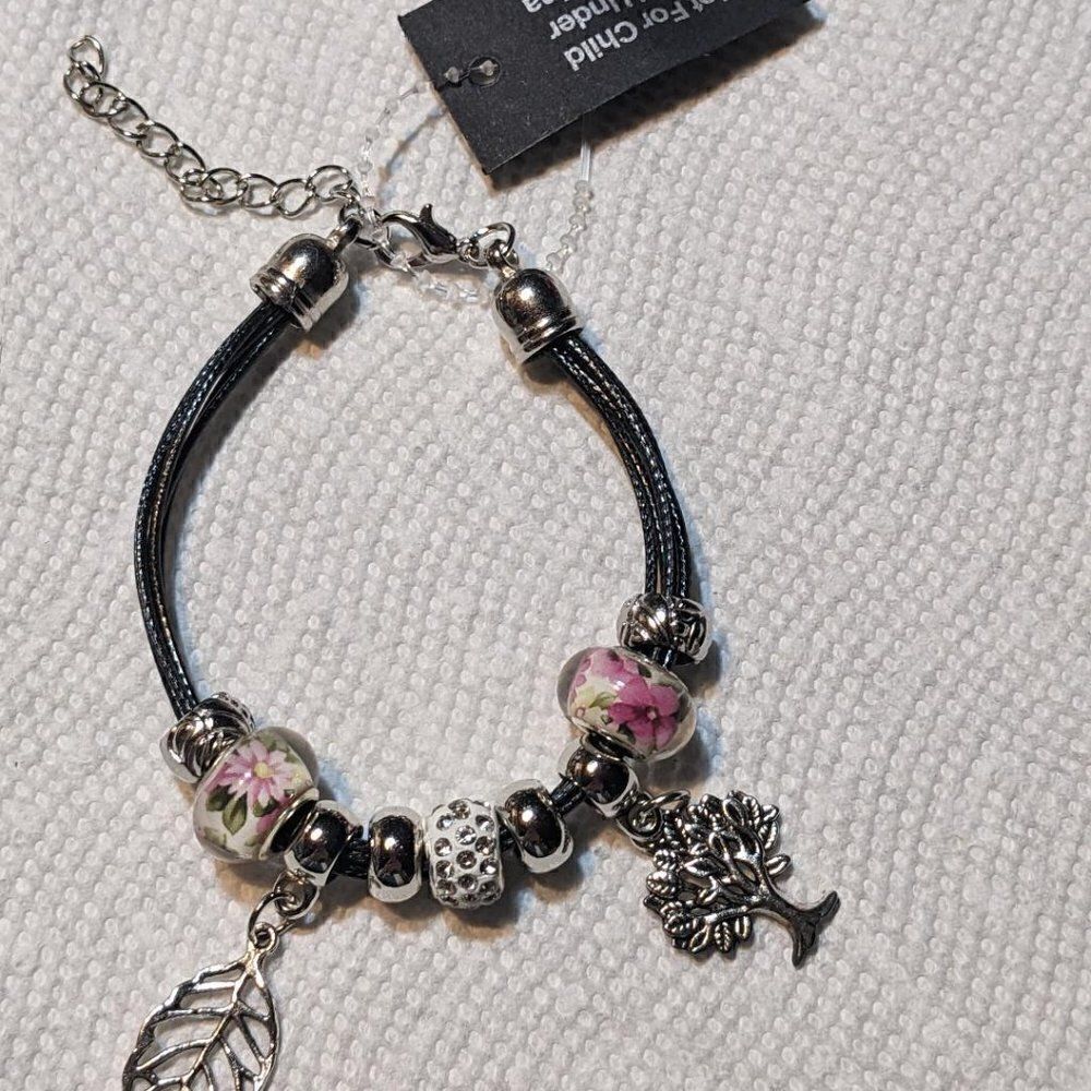 NEW CHUNS PANDORA LIKE BRACELET TREE OF LIFE & LEAF